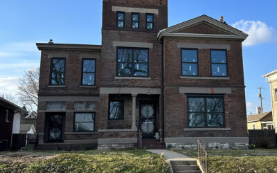 309 East Riverside, 1st floor